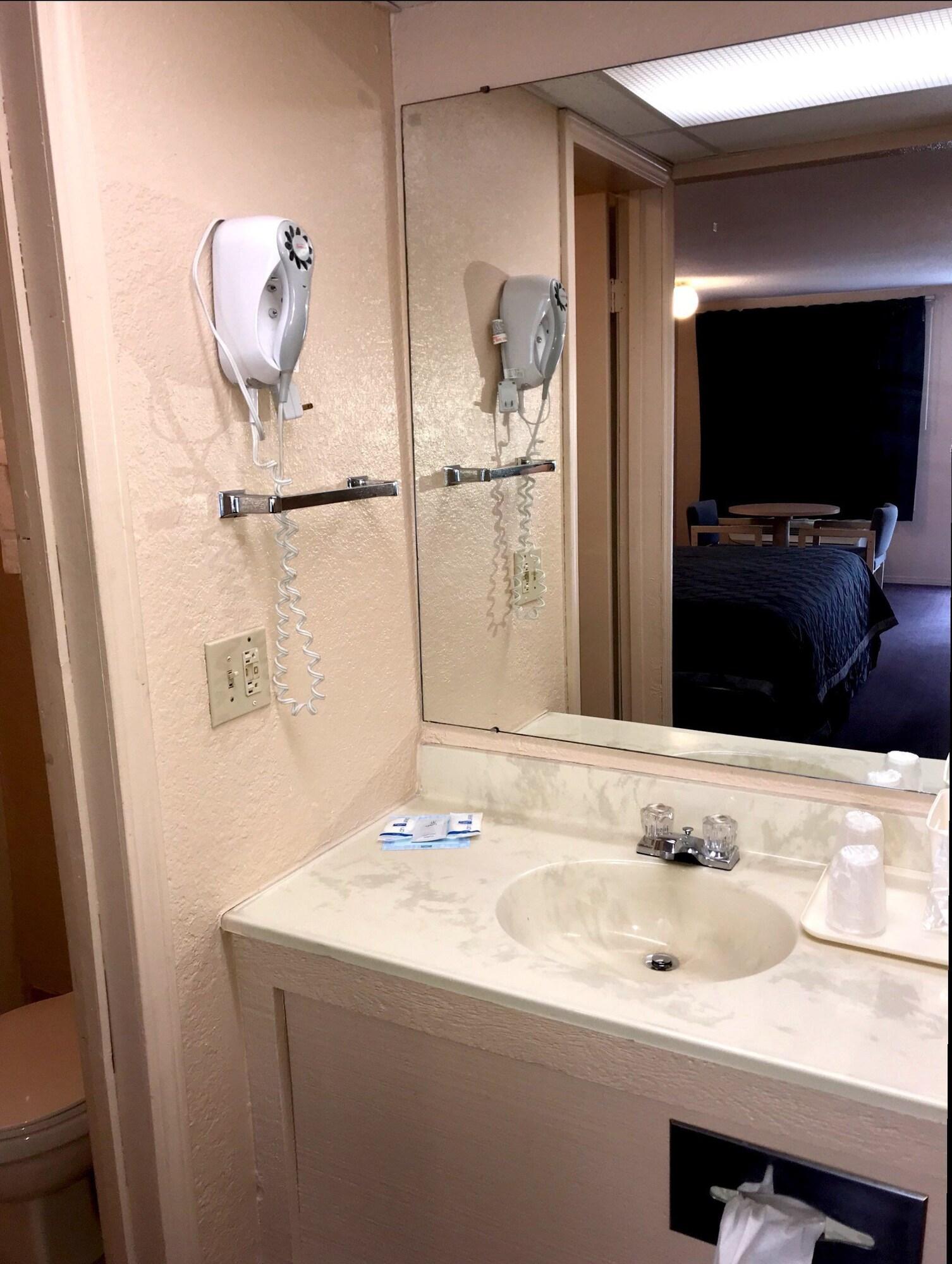 Rodeway Inn Findlay Esterno foto