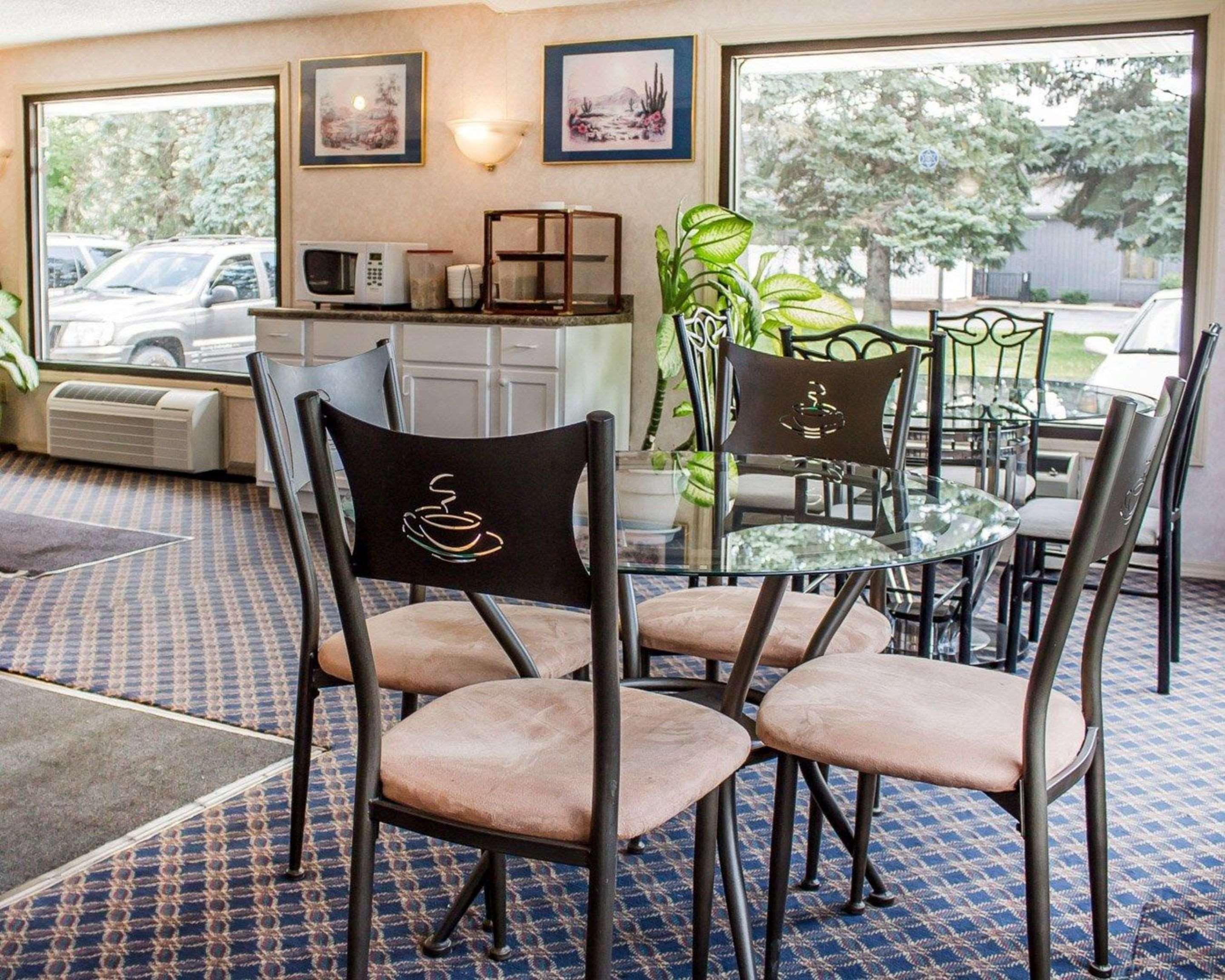 Rodeway Inn Findlay Esterno foto