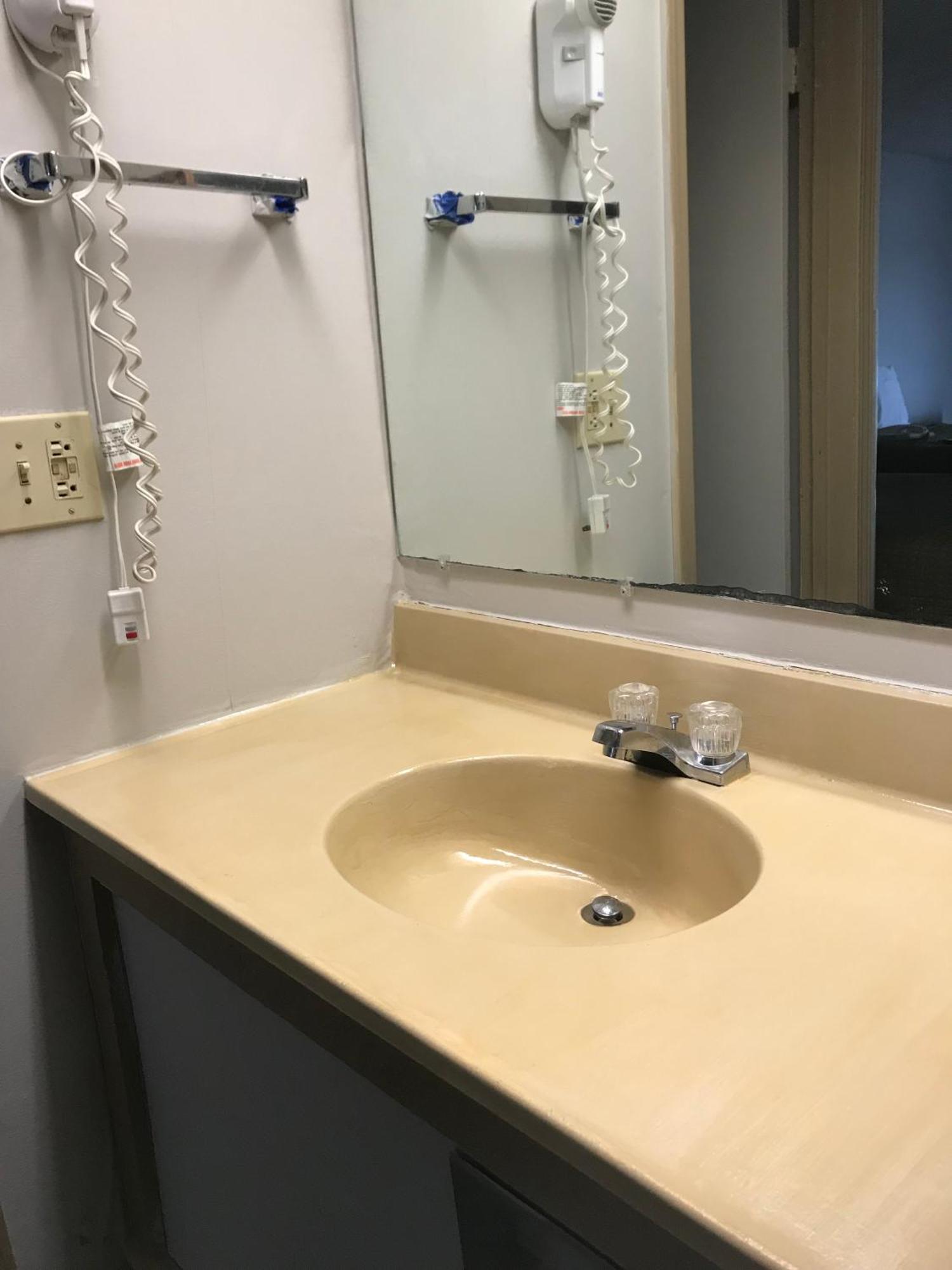 Rodeway Inn Findlay Esterno foto